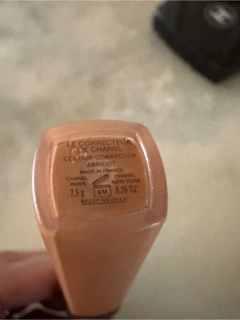 Chanel LE CORRECTEUR Color Corrector Apricot